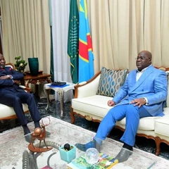 Politique : Félix Tshisekedi accueille Vital Kamerhe avec une chaude accolade Image 19